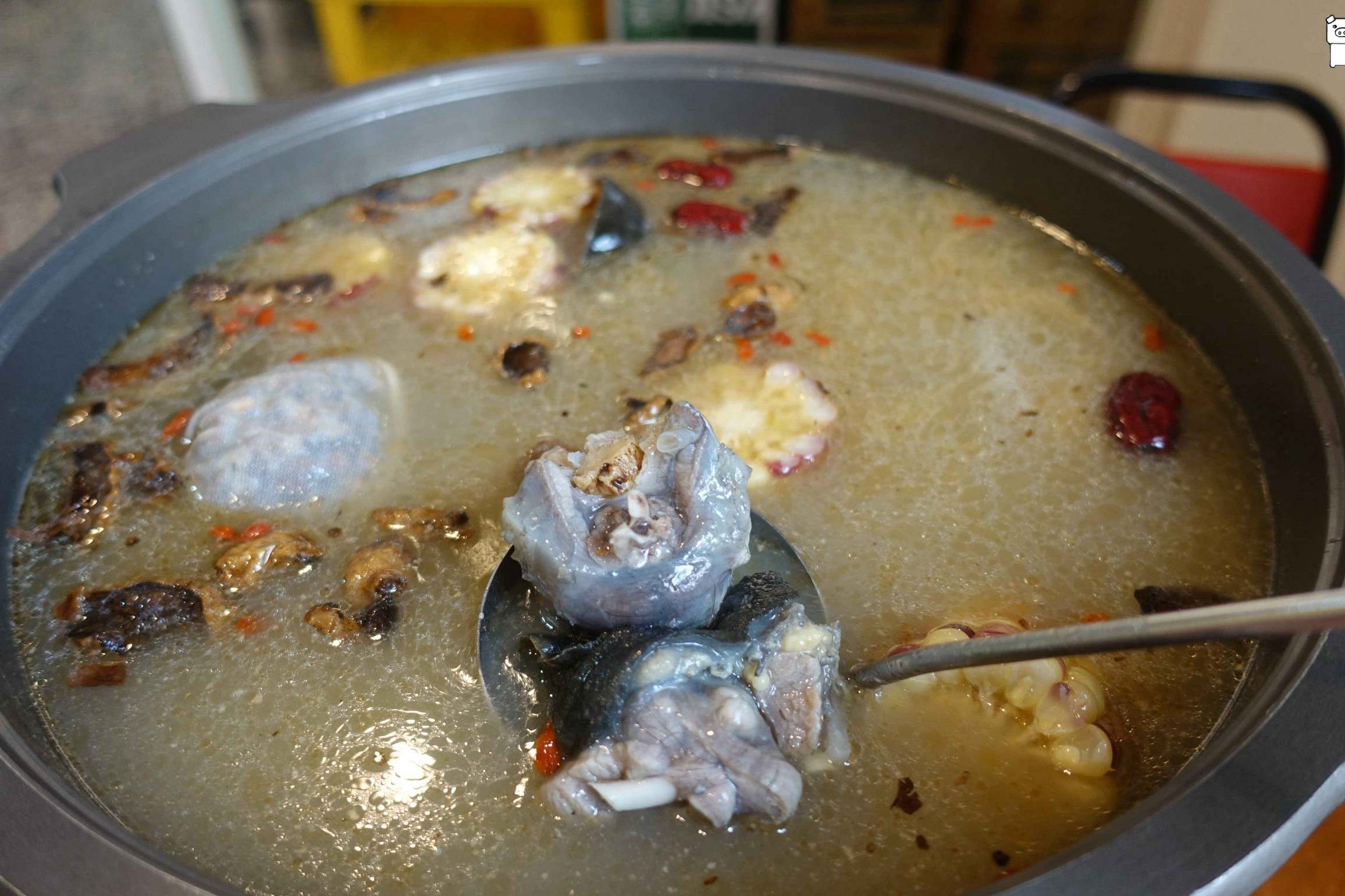 %e8%97%a5%e8%86%b3%e7%94%b2%e9%ad%9a%e9%9b%9e%e6%b9%af%e9%a3%9f%e8%ad%9c